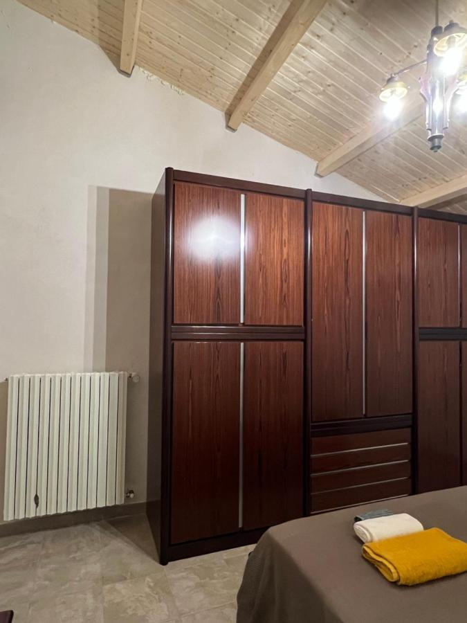 Casa Di Mirto Bed & Breakfast Киарамонте Гулфи Екстериор снимка