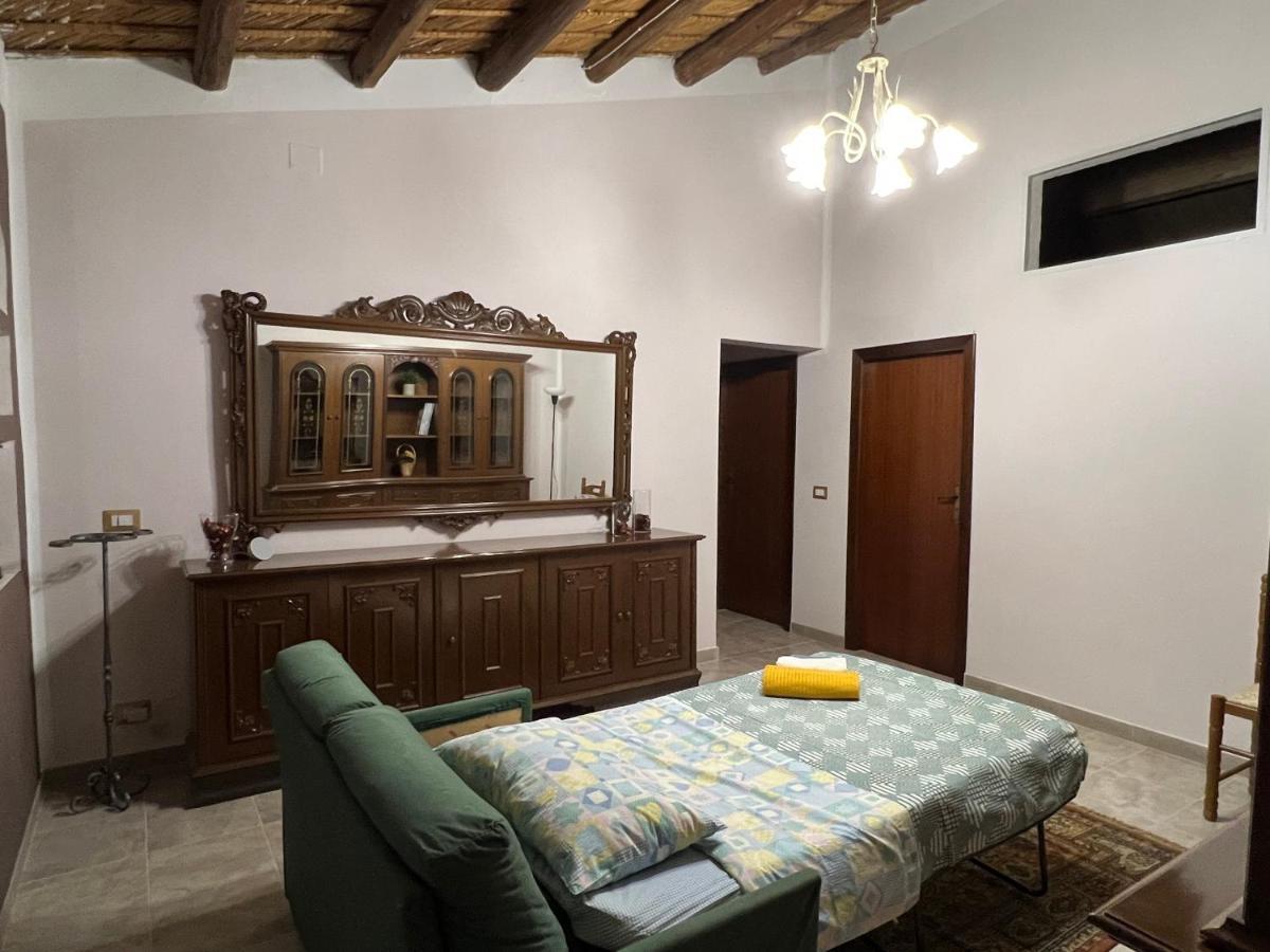 Casa Di Mirto Bed & Breakfast Киарамонте Гулфи Екстериор снимка
